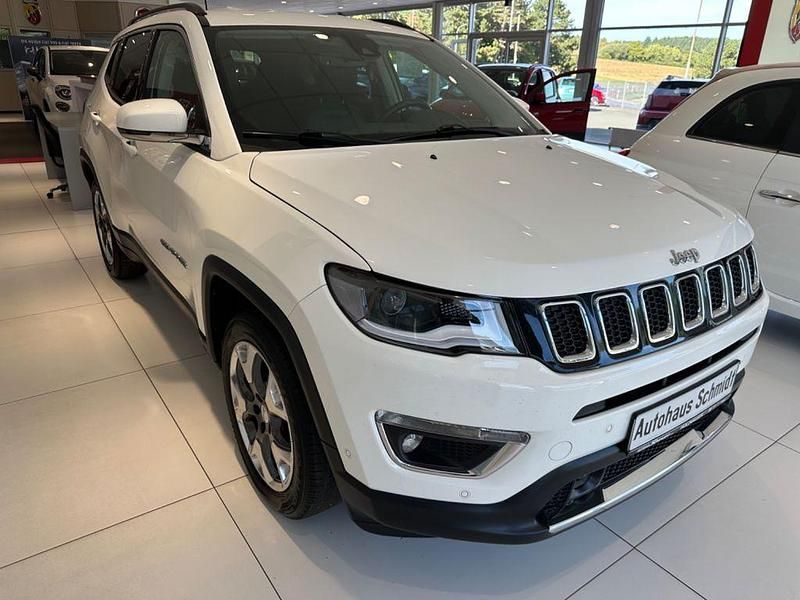 Gebraucht Jeep Compass Limited 140 PS (102 kW) 2019 Weiß SUV