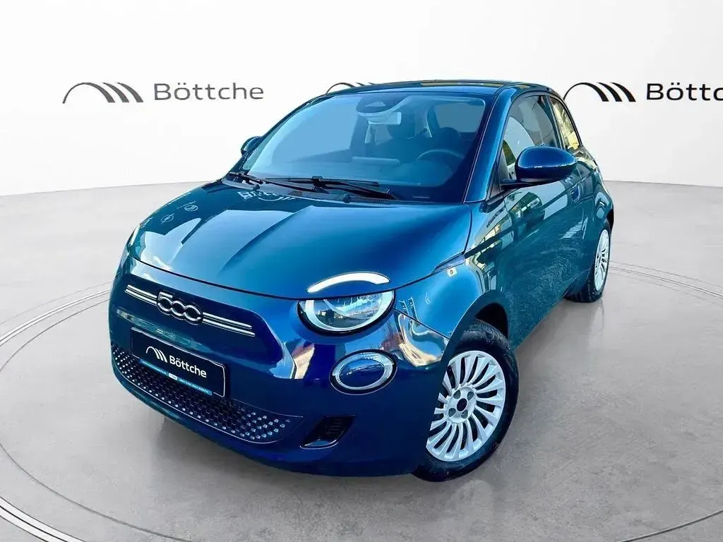 Gebraucht Fiat 500e 86 kW (118 PS) 2023 Ozean grün Kleinwagen