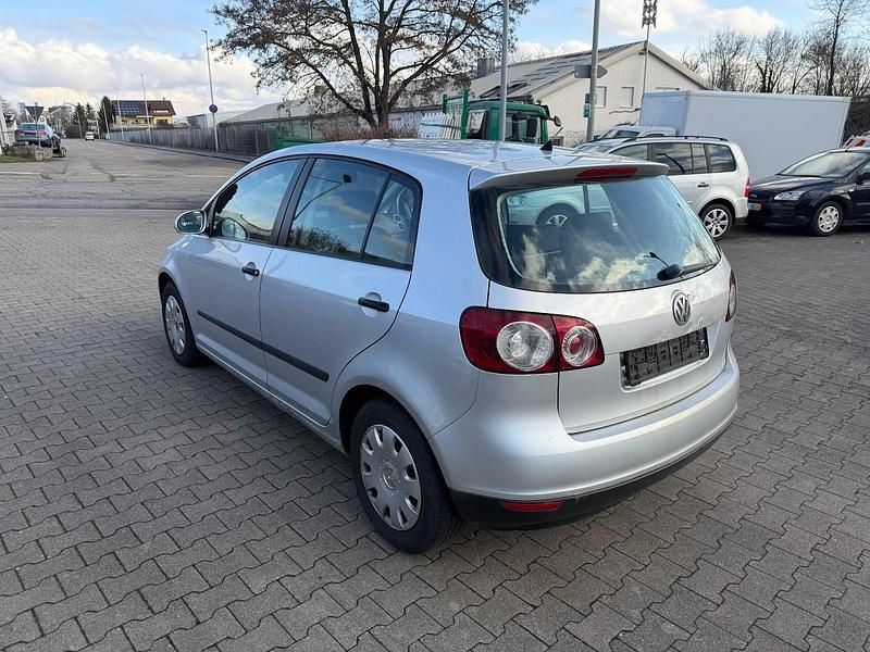 Gebraucht VW Golf IV 105 PS (77 kW) 2006 Silber Kleinwagen