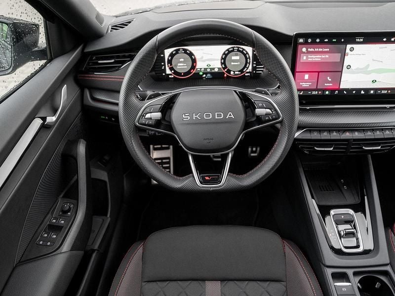 Second-hand Skoda Octavia RS 265 CP (194 kW) 2025 Negru Berlinǎ