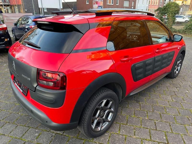 Gebraucht Citroën C4 PureTech 82 PS (60 kW) 2018 Rot Limousine