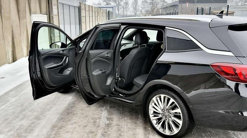 Gebraucht Opel Astra Ultimate 136 PS (100 kW) 2019 Schwarz Kombi