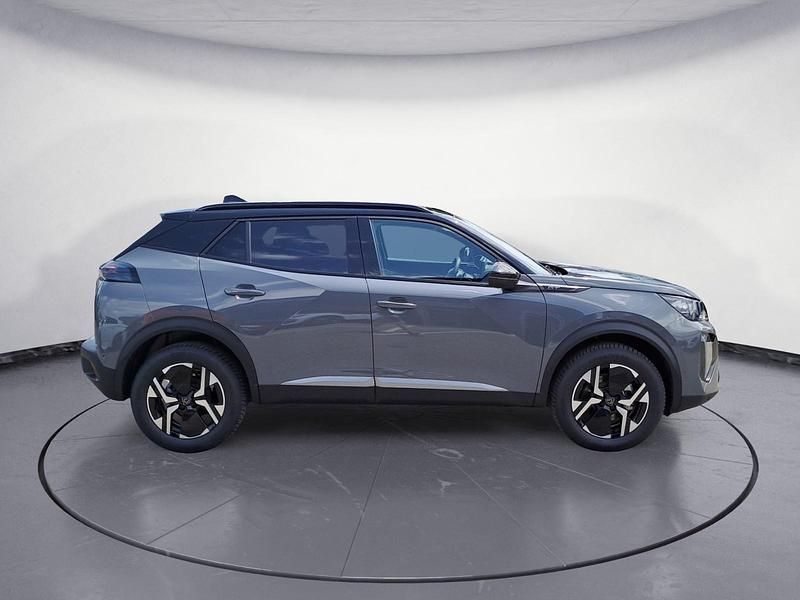 Neu Peugeot 2008 GT 136 PS (100 kW) 2025 Grau SUV