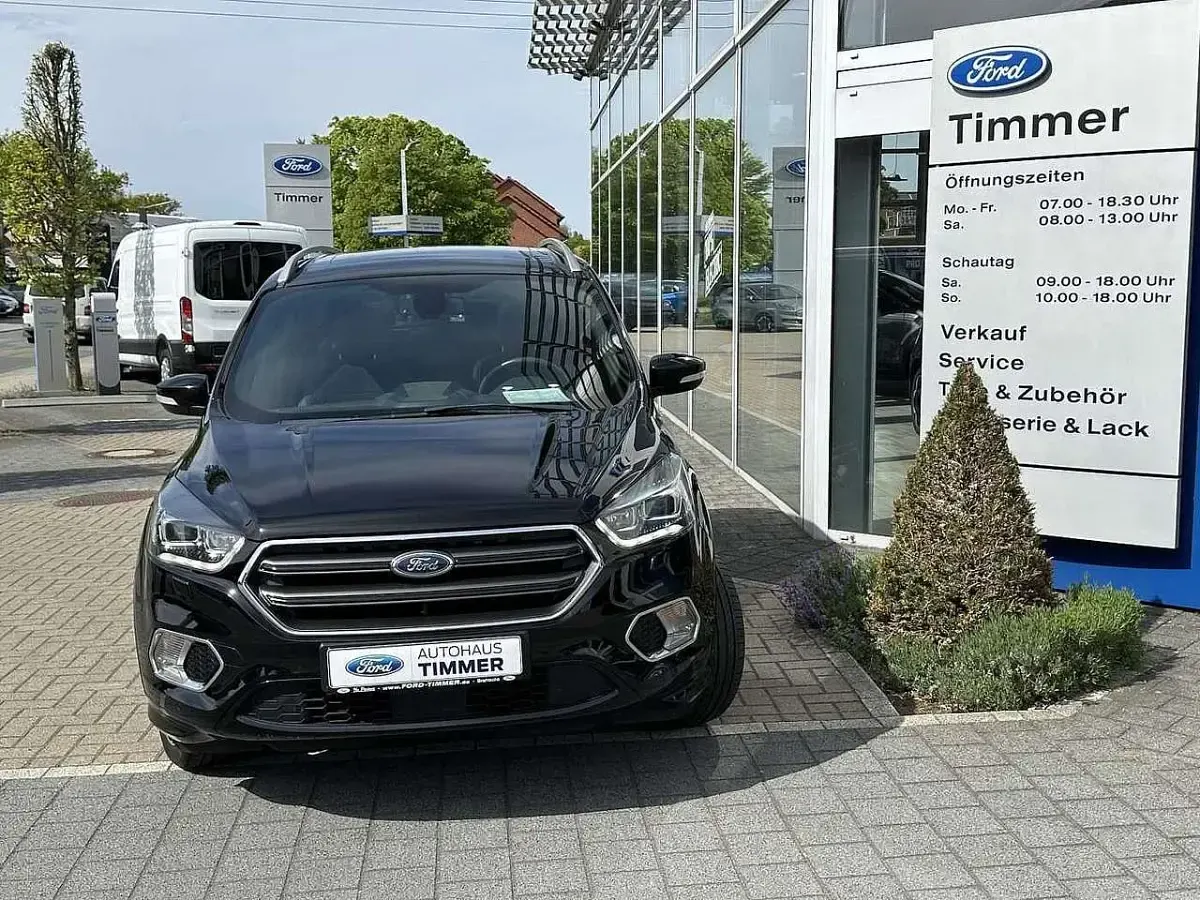 Gebraucht Ford Kuga 150 PS (110 kW) 2019 Iridium schwarzmetallic SUV