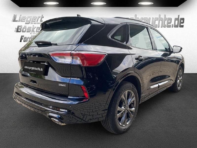 Gebraucht Ford Kuga ST-Line 152 PS (111 kW) 2021 Other SUV