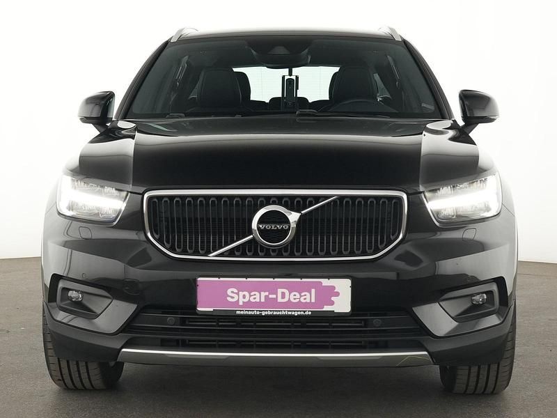 Gebraucht Volvo XC40 Momentum 190 PS (139 kW) 2020 Onyx black SUV