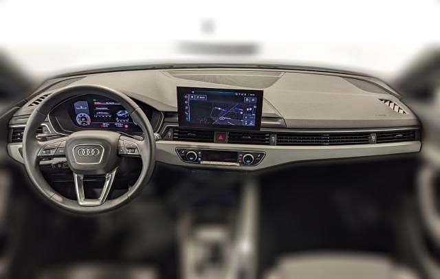 Gebraucht Audi A4 S-Line 204 PS (150 kW) 2024 Metallic Kombi