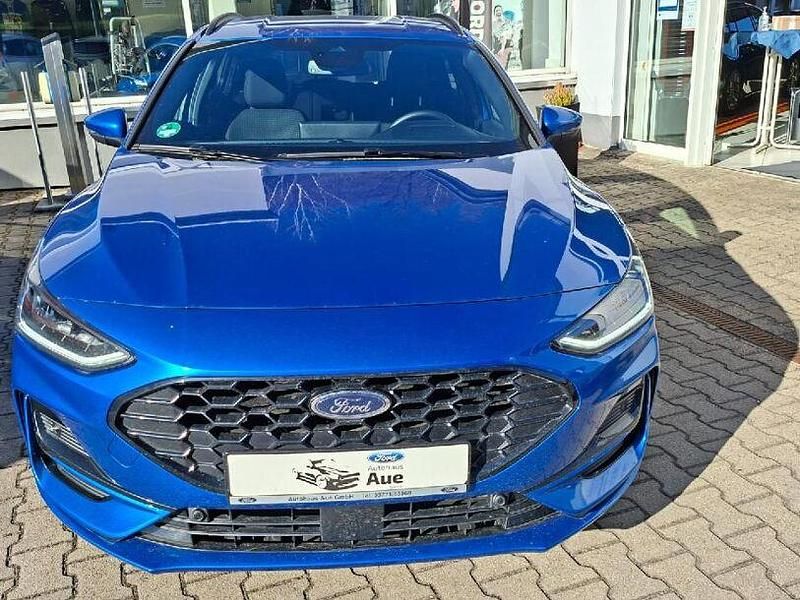 Gebraucht Ford Focus ST-Line X 155 PS (114 kW) 2025 Andere Limousine