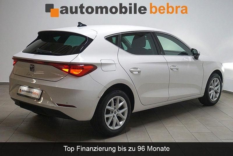 Gebraucht Seat Leon Style 116 PS (85 kW) 2025 Weiß Limousine
