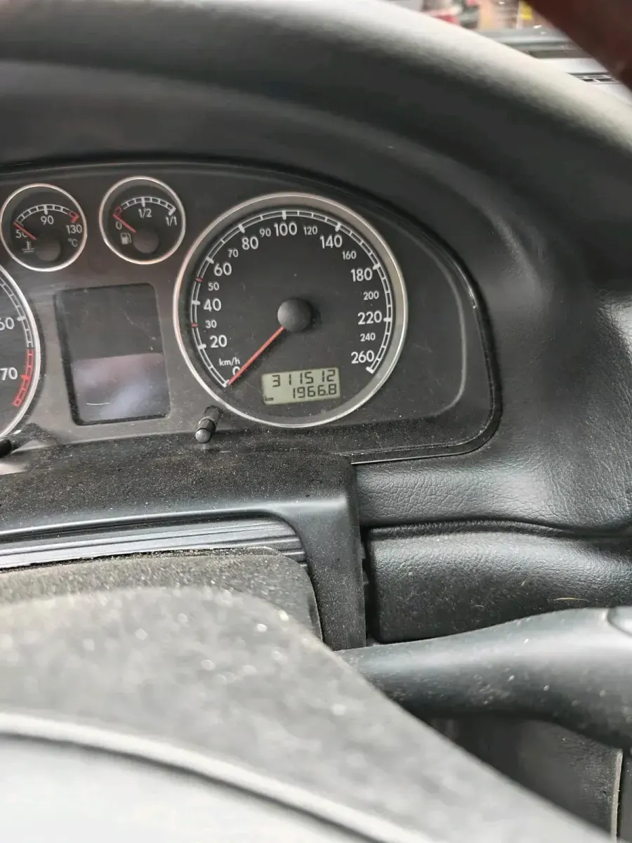 Gebraucht VW Passat 170 PS (125 kW) 2004 Schwarz Limousine