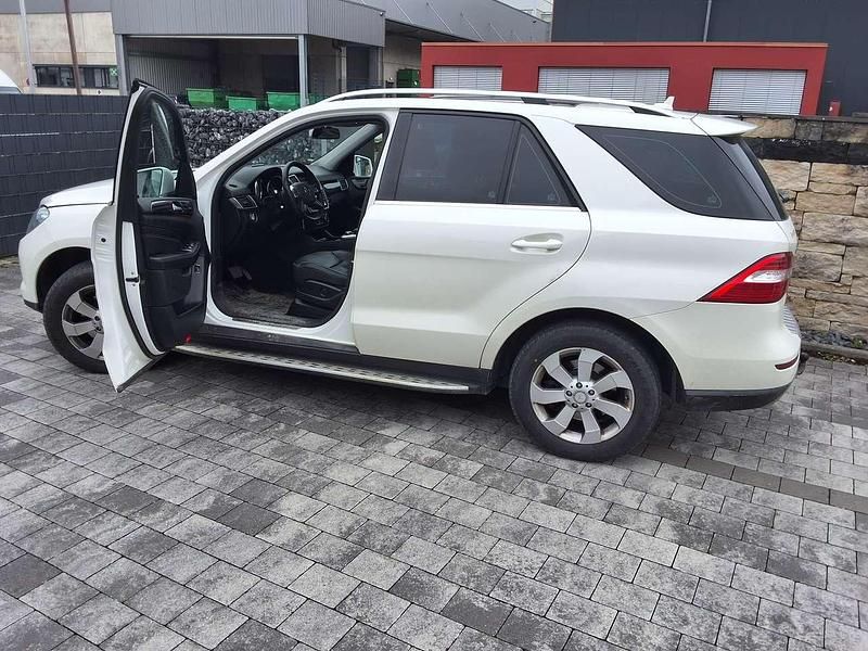 Gebraucht Mercedes 350 258 PS (189 kW) 2014 Weiß SUV