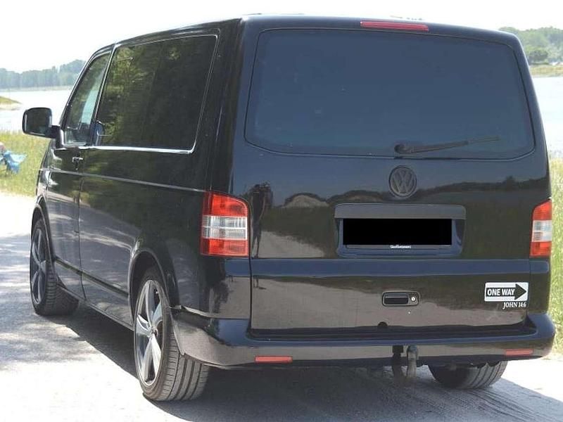 Gebraucht VW Multivan Comfortline 131 PS (96 kW) 2007 Schwarz Van / Kleinbus