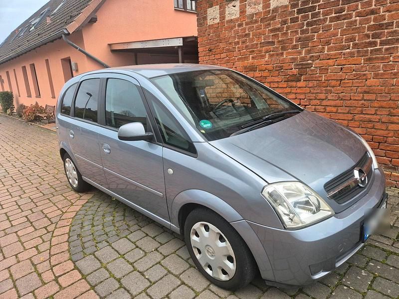 Silber Gebraucht 2005 Opel Meriva Van / Kleinbus | 888 € (Guter Preis) - Bild 1/4