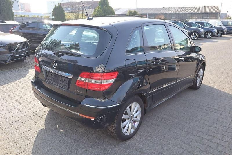 Gebraucht Mercedes B170 116 PS (85 kW) 2005 Other Van / Kleinbus