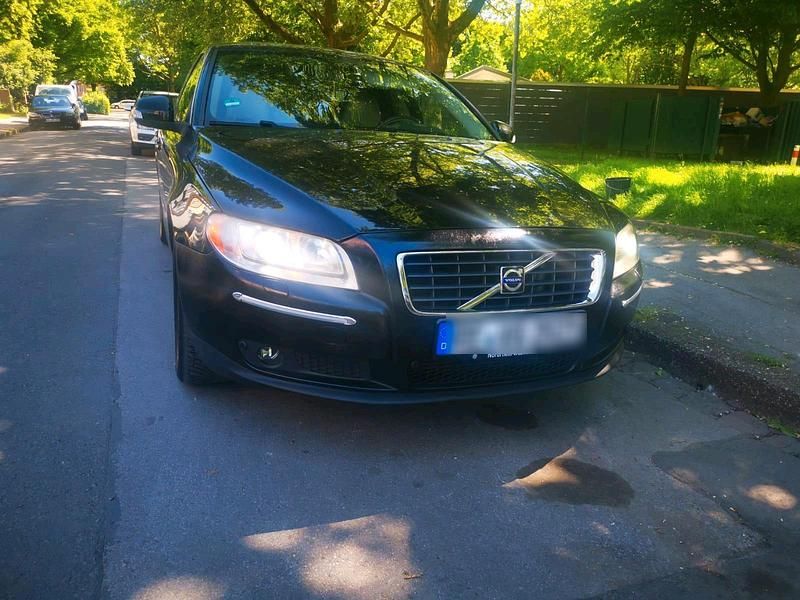 Schwarz Gebraucht 2006 Volvo S60 Limousine | 5.500 € - Bild 1/4
