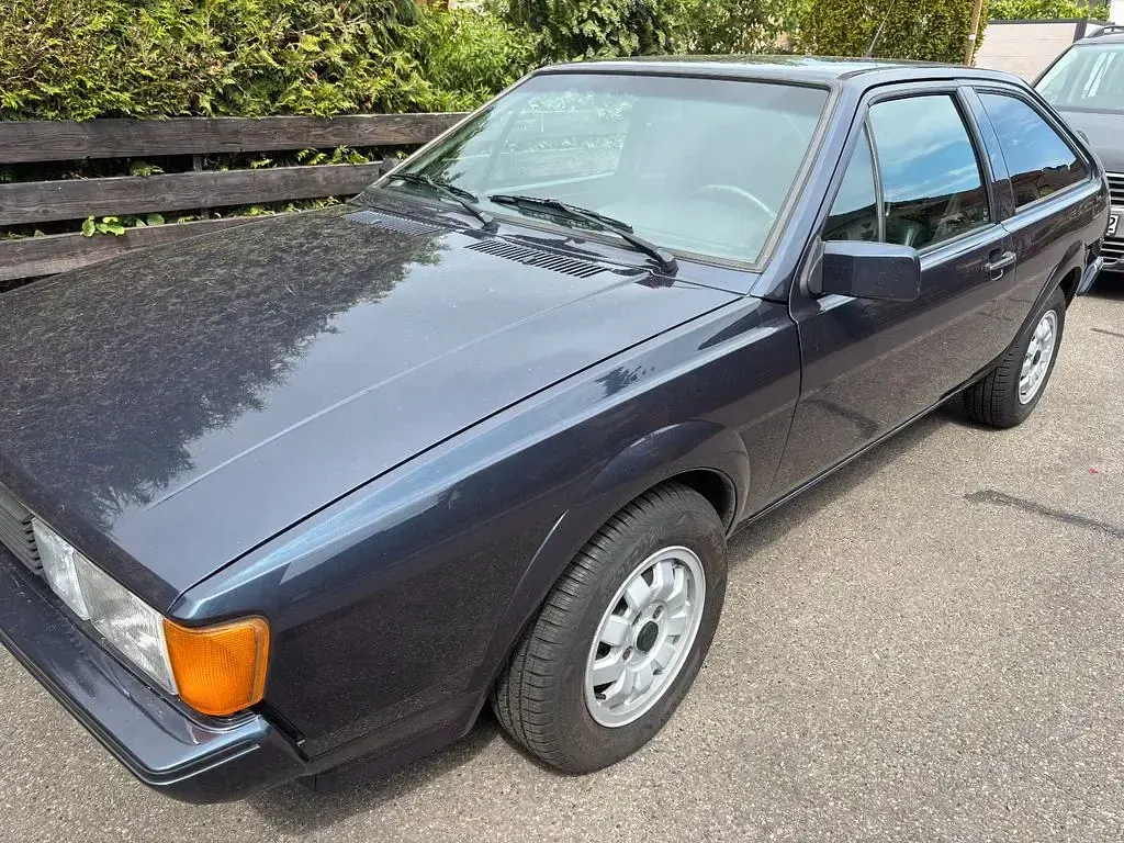 Gebraucht VW Scirocco 95 PS (69 kW) 1987 Blau Coupé
