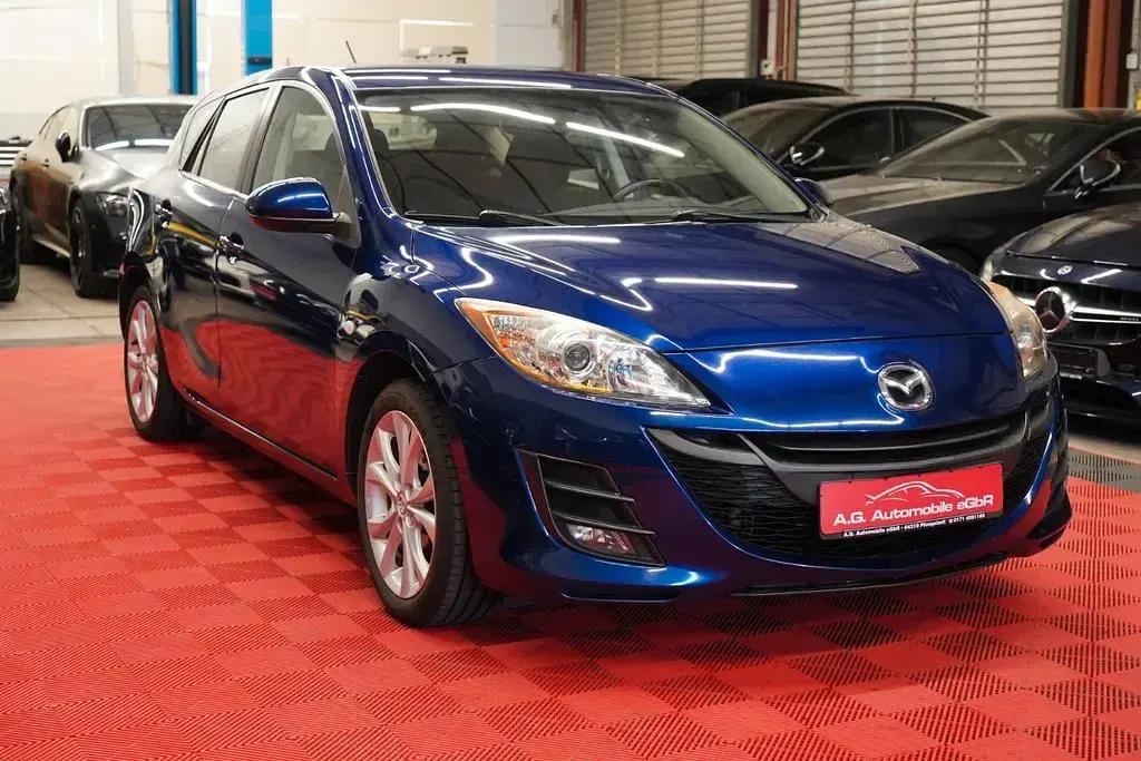 Usata Mazda 3 105 CV (77 kW) 2009 Blu Berlina