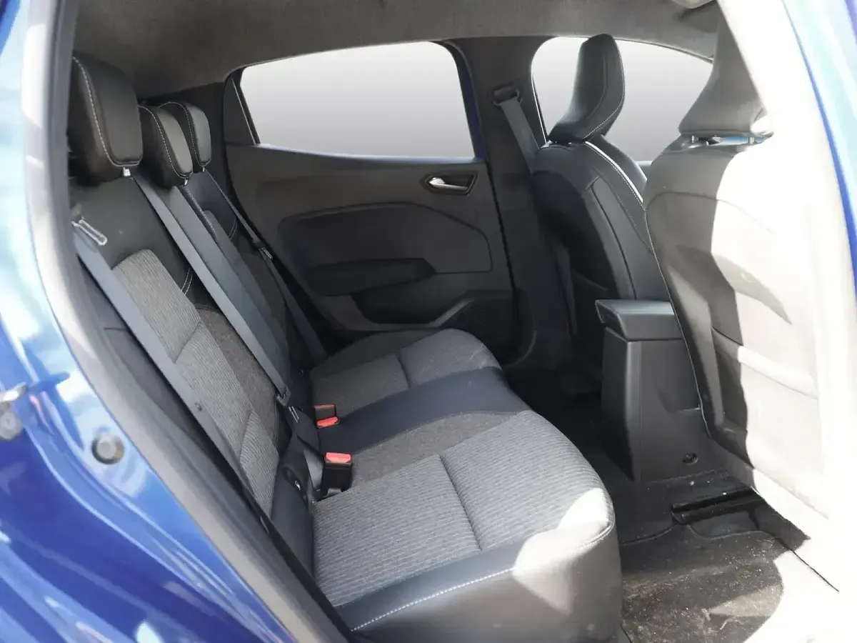 Gebraucht Mitsubishi Colt Edition 91 PS (66 kW) 2024 Blau Kleinwagen