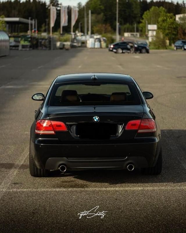 Second-hand BMW 335 306 CP (225 kW) 2008 Negru Coupe