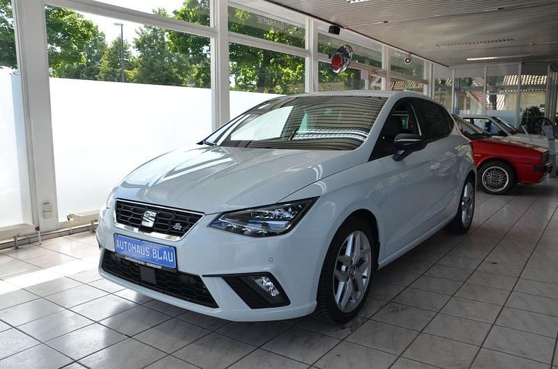 Weiß Gebraucht 2020 Seat Ibiza FR Kleinwagen | 15.990 € (Fairer Preis) - Bild 1/4