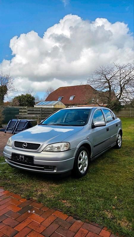 Gebraucht Opel Astra 84 PS (61 kW) 2001 Silber Kleinwagen