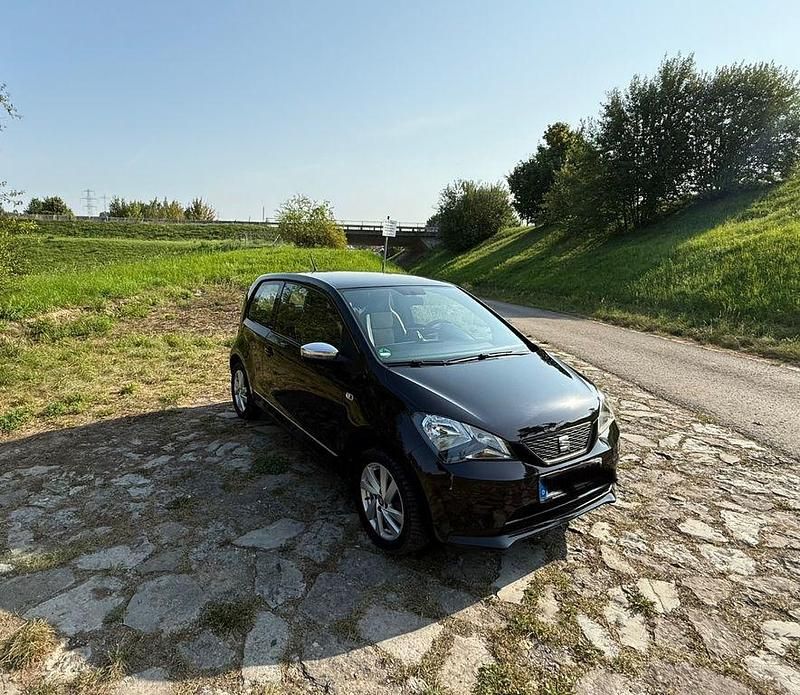 Schwarz Gebraucht 2014 Seat Mii Kleinwagen | 6.400 € (Etwas zu teuer) - Bild 1/4