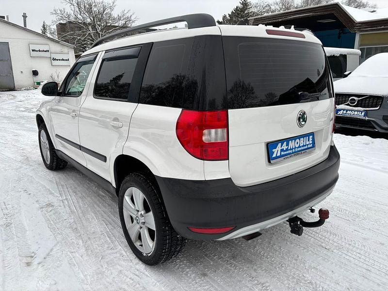 Gebraucht Skoda Yeti Ambition 105 PS (77 kW) 2013 Weiß SUV