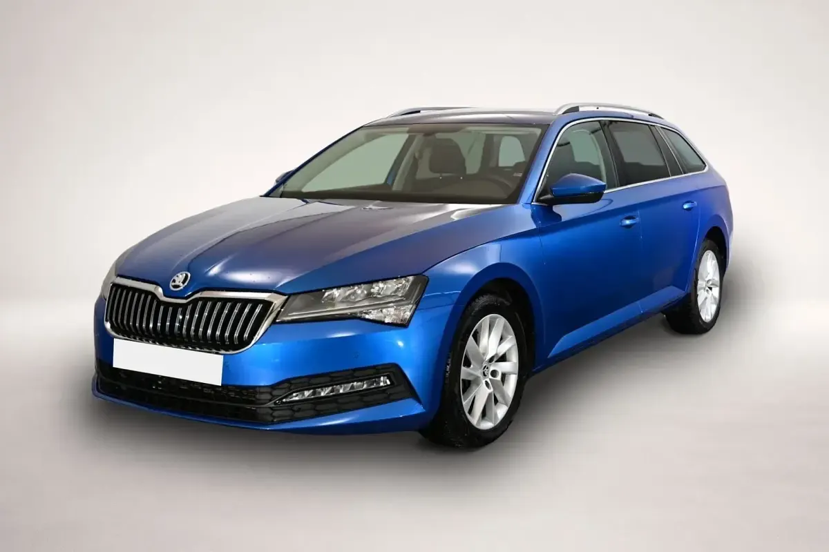 Gebraucht Skoda Superb 150 PS (110 kW) 2024 Kombi