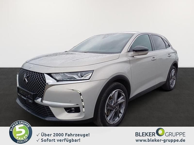 Lackierung chrystal pearl/metallic klarlack Gebraucht 2022 DS Automobiles DS7 Crossback Bastille Plus SUV | 25.480 € (Superpreis) - Bild 1/4