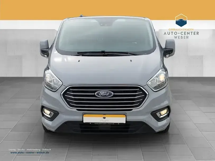 Gebraucht Ford Tourneo Custom Titanium X 170 PS (125 kW) 2023 Fancygrau Van