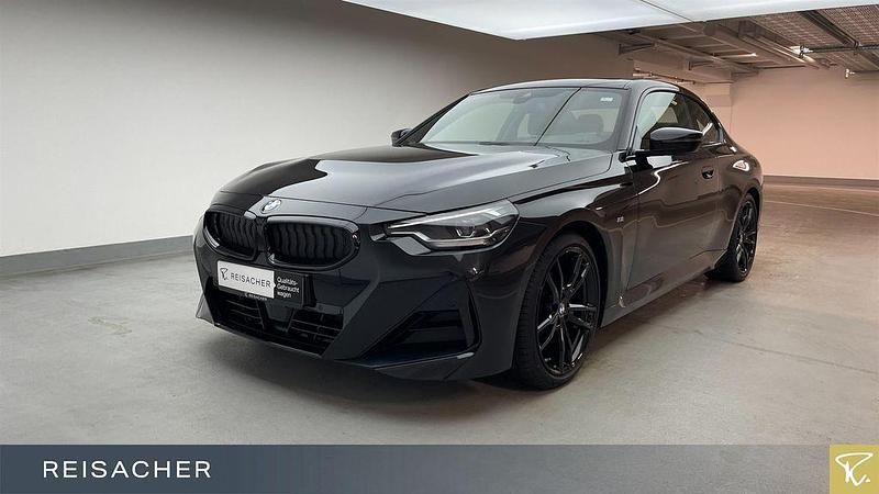 Saphirschwarz metallic Gebraucht 2022 BMW 220 Shadowline Coupé | 33.449 € (Fairer Preis) - Bild 1/4