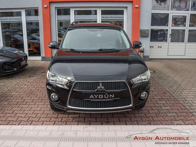Gebraucht Mitsubishi Outlander Motion 147 PS (108 kW) 2012 Schwarz SUV