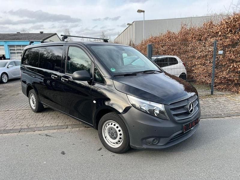 Gebraucht Mercedes Vito 163 PS (119 kW) 2020 Schwarz Van