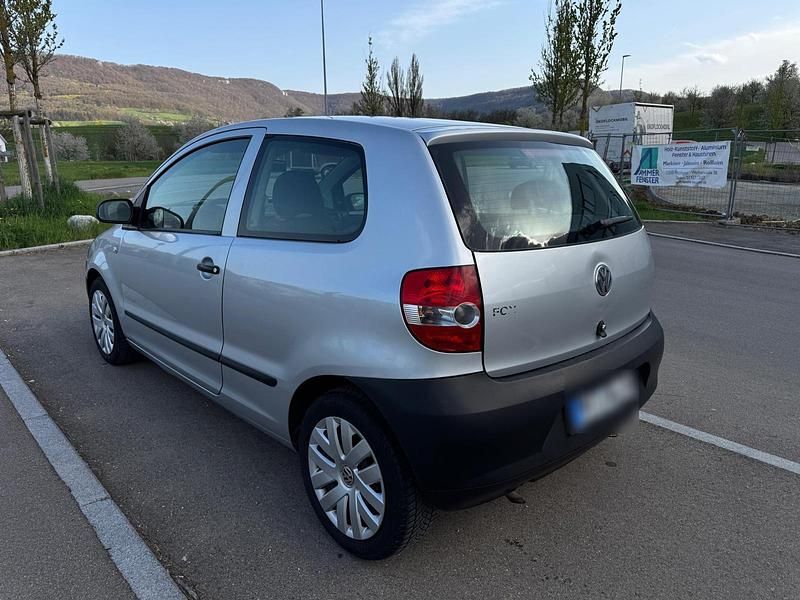 Gebraucht VW Fox 55 PS (40 kW) 2006 Silber Kleinwagen