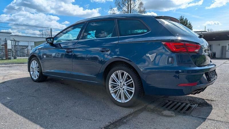 Gebraucht Seat Leon ST XCELLENCE 150 PS (110 kW) 2018 Blau Kombi