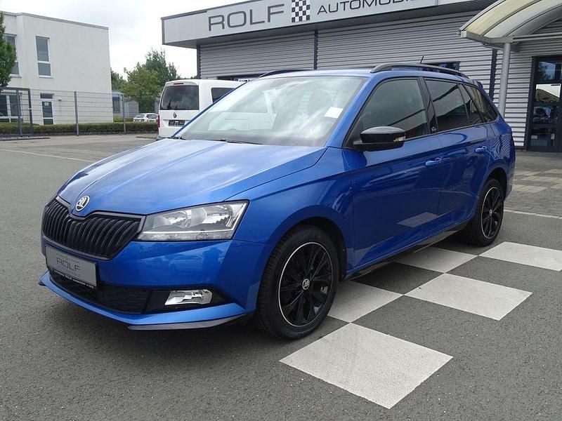 Blau raceblau metallic (metallic) Gebraucht 2020 Skoda Fabia Monte Carlo Kombi | 14.490 € (Guter Preis) - Bild 1/4