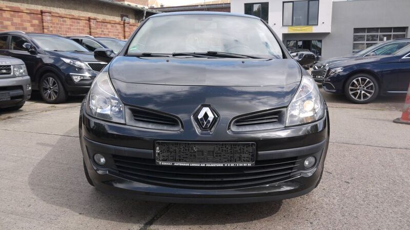 Gebraucht Renault Clio II Exception 75 PS (55 kW) 2009 Schwarz Kleinwagen