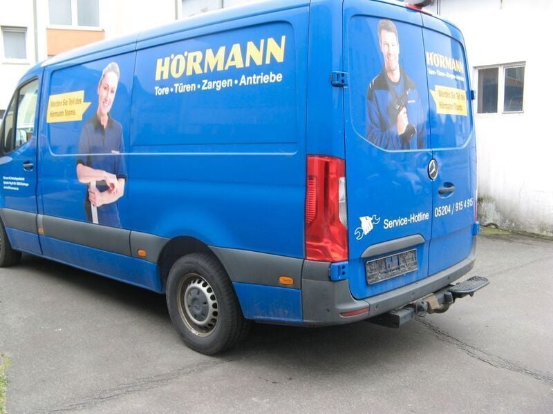 Gebraucht Mercedes Sprinter 163 PS (119 kW) 2019 Blau Van