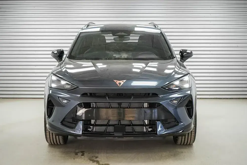 Neu Cupra Formentor 150 PS (110 kW) 2026 Magnetic grau metallic (s7) SUV