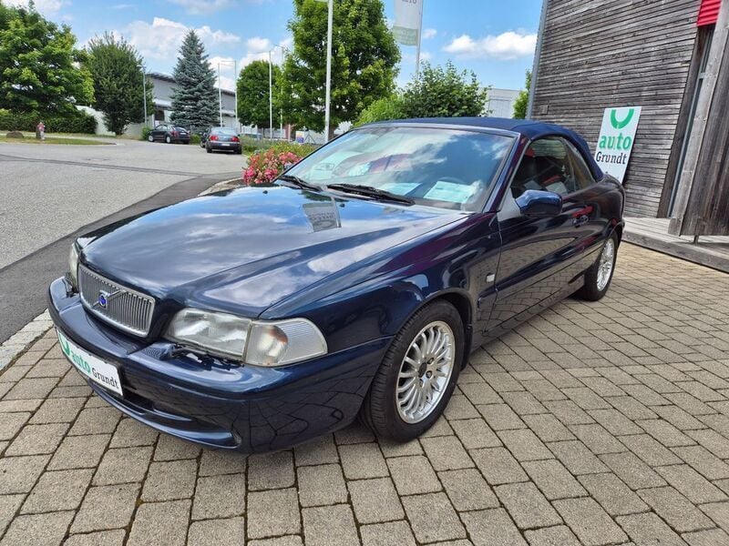 Blau metallic Gebraucht 2001 Volvo C70 Comfort Cabrio | 5.500 € (Etwas zu teuer) - Bild 1/4