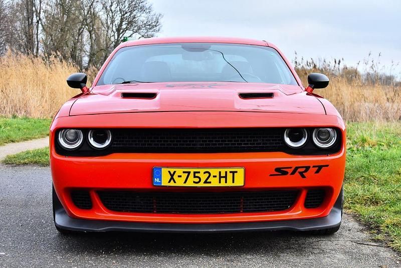 Gebraucht Dodge Challenger 492 PS (361 kW) 2015 Rot Coupé