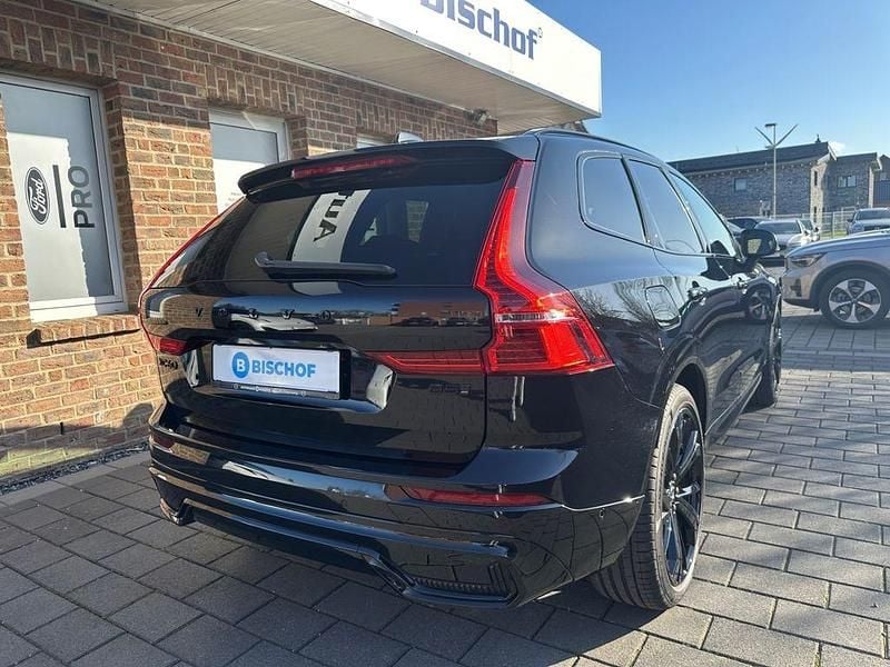 Gebraucht Volvo XC60 Plus 250 PS (183 kW) 2025 Schwarz SUV