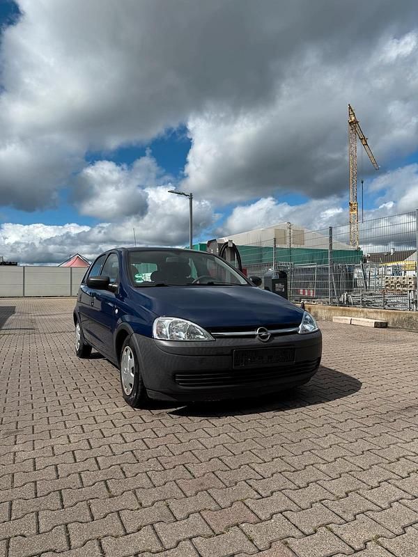 Blau Gebraucht 2003 Opel Corsa Kleinwagen | 1.250 € (Fairer Preis) - Bild 1/4