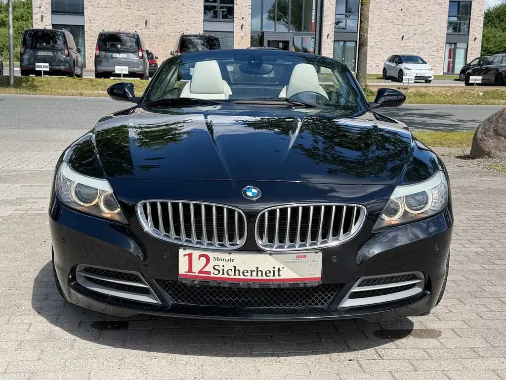 Gebraucht BMW Z4 Performance 306 PS (225 kW) 2011 Schwarz Cabrio
