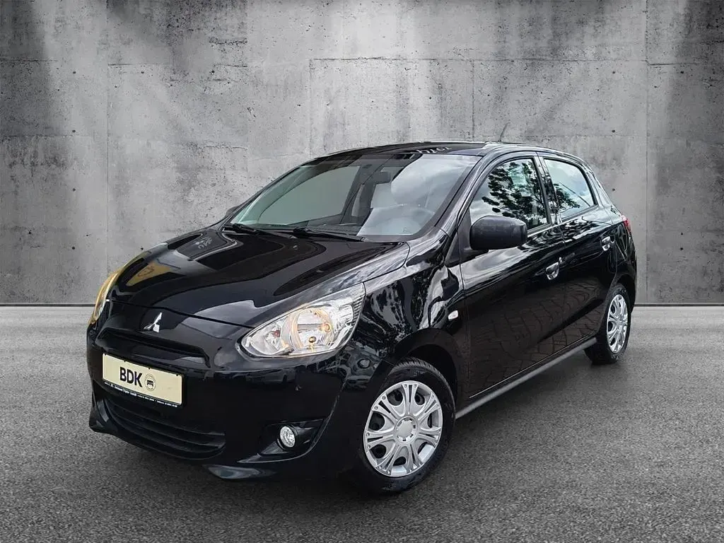 Gebraucht Mitsubishi Space Star Diamant Edition 71 PS (52 kW) 2016 Schwarz Kleinwagen