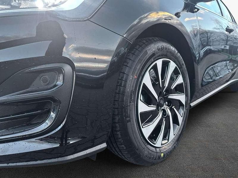 Neu Ford Focus Titanium 125 PS (91 kW) 2025 Agate black metallic Limousine