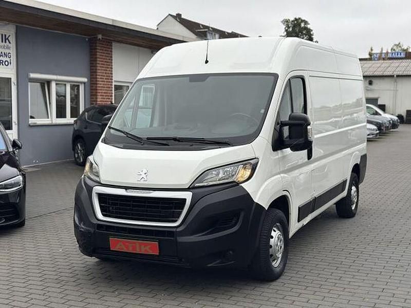Weiss Gebraucht 2020 Peugeot Boxer Van | 12.880 € (Superpreis) - Bild 1/4