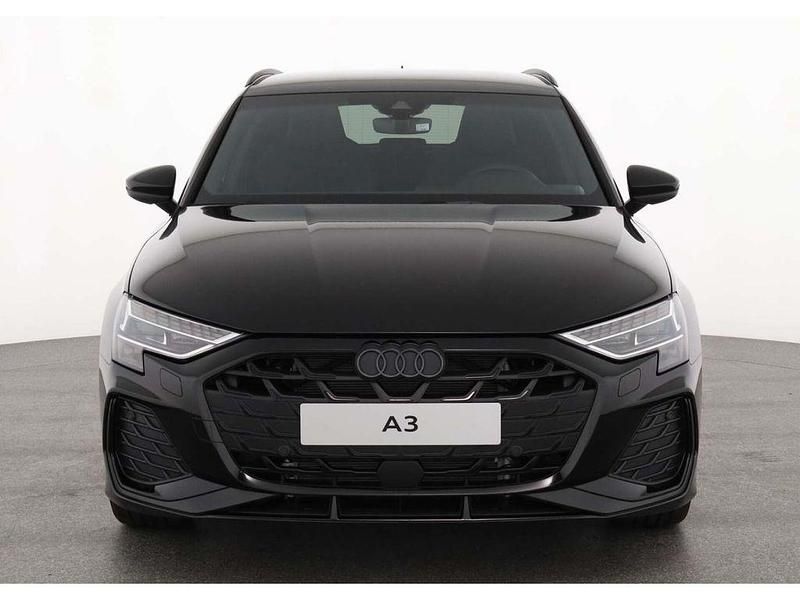 Gebraucht Audi A3 S-Line 272 PS (200 kW) 2025 Schwarz Limousine