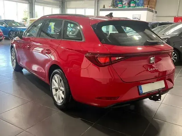 Gebraucht Seat Leon 150 PS (110 kW) 2022 Rojo emocion Kombi