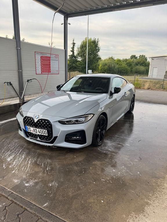 Grau Gebraucht 2023 BMW 420 Shadowline Coupé | 39.999 € (Fairer Preis) - Bild 1/4